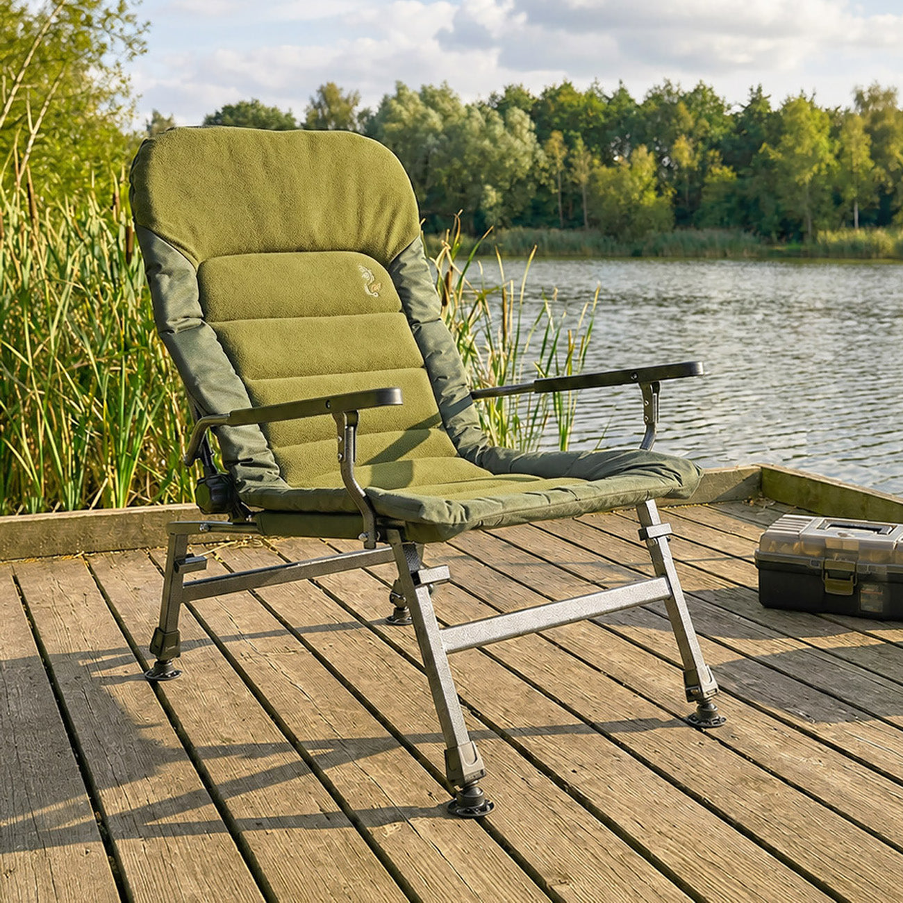 Large folding reclining chair for Camping, Fishing, Garden & Outdoor CUZO FK6 Premium Touch